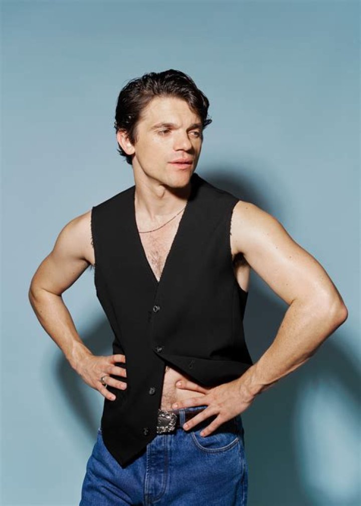 The Life and Career of Edward Bluemel: A Rising Star in the Entertainment Industry