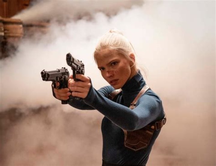 Sasha Luss Smoking: Unveiling the Truth Behind the Rumors