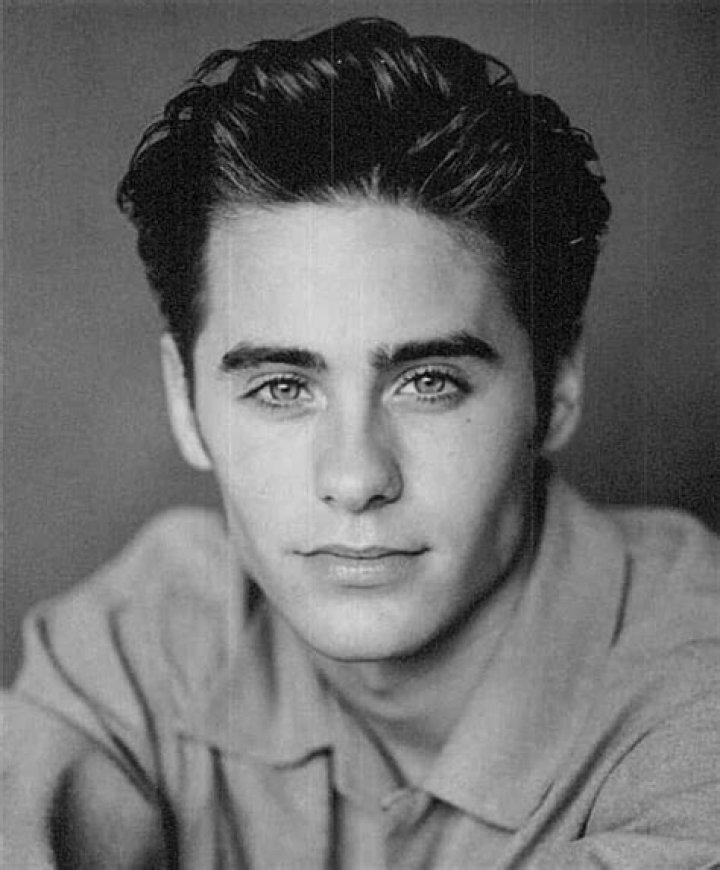 The Youthful Charm of Young Jared Leto: A Captivating Snapshot